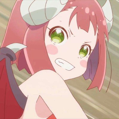 游客遭无人机喷药